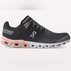 Women’s Rock Rose cloud flow running shoes
